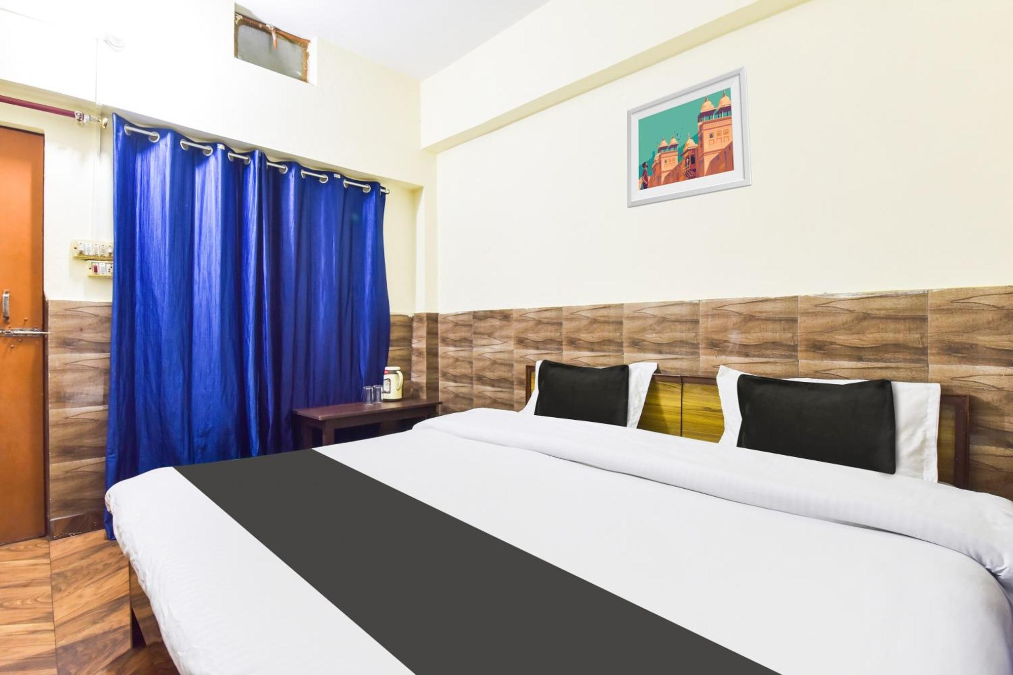 OYO 87822 Hotel JK Laxmi Karnaprayāg Exterior foto